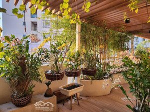 cần tiền bán gấp penthouse phú mỹ hưng, 550m2, 6pn, 5wc giá 27,5 tỷ. lh 