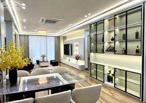 Bán 3 ngủ N04B Ngoại Giao Đoàn 129m2 full nội thất mới, giá liên hệ - Ánh 0973781843