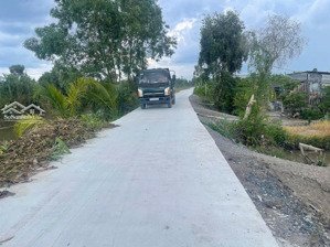 500m2 vườn đường đá xanh ô tô đậu trước đất, giá công nhân