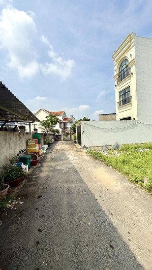 tin thật 100%! đất hiểm hẻm xe hơi thạnh mỹ lợi cách nguyễn thị định chỉ 50m - giá hơn 5 tỷ