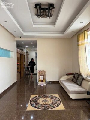 CHO THUÊ BIỆT THỰ CAO CẤP 200M2 FULL NỘI THẤT TẠI BÌNH TRỊ ĐÔNG B, BÌNH TÂN