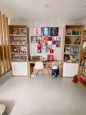 nguyễn văn đậu, p. 11, bình thạnh diện tích: 8 x 14m (cn: 100m2) kết cấu: trệt lầu 3 phòng