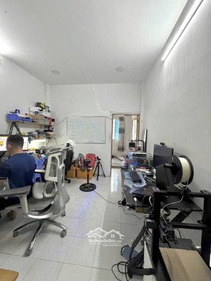 ban nha nhau trung tam phường 7 go vấp diện tích 4 x 10 gia 4,95 ty