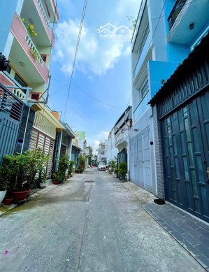 hẻm xe tải 6m - lottemart nguyễn văn lượng - 6 tỷ 6 - 92m² - 2 tầng, 4 pn (1 pn trệt)