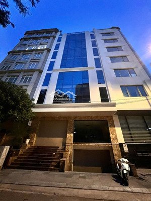 văn phòng sang xịn mịn tại duy tân, cầu giấy. diện tích 130m2 giá chỉ 23tr/th. làm việc 24/7 free