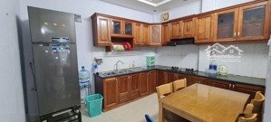 khu vip tân cảng, nguyễn hữu cảnh, bt - 2 tầng 48m2. đang cho thuê 10 triệu/tháng - giá 6,89 tỷ tl