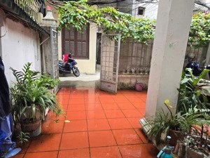 bán nhà 4 tầng phố kim mã - giang văn minh. dt 120m2 x mt 6m. giá 24.8 tỷ