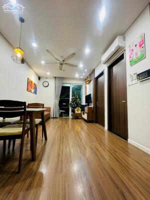 Bán căn hộ 2PN tại Seasons Avenue 80m2 full đồ giá 7.3 tỷ