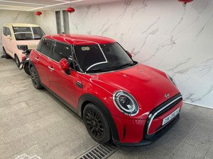 bán xe mini one 2022 gia đình đi cần bán, đi ít 8700km
