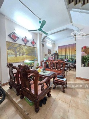 gấp! trần quang diệu, đống đa, nhà dân xây 50m2 * 5t, nhà 3 thoáng, 4 pn về ở ngay, sổ chính chủ.