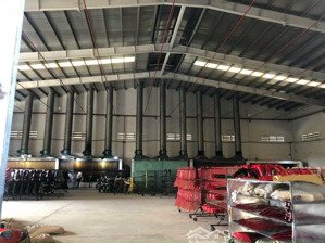 nhà xưởng 1,4 mẫu dat skc long khê, cần đước đường xe container