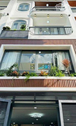 hiếm! nhà bán gấp giá thấp nhất khu vip 7tỷ150 tại quốc hương, thảo điền 58m2 ngang siêu khủng