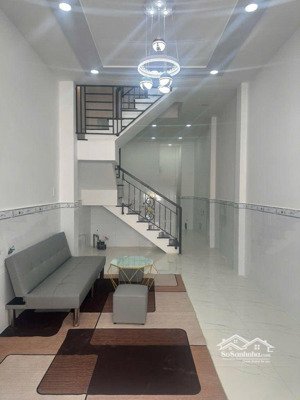 nhà đẹp mới vào ở ngay, 50m2, 2 tầng khu tên lửa bình tân giáp q6, sổ hồng riêng