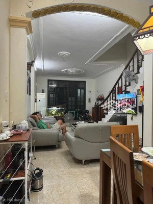 nhà phân lô vip gần hồ điều hòa nội thất cao cấp khu đáng sống. 70m2, 5t, 28,3 tỷ