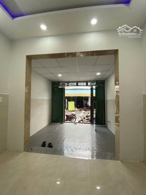 6tỷ500- 48m2- nhà mặt tiền- xe hơi đổ cửa- phùng tá chu quận bình tân.