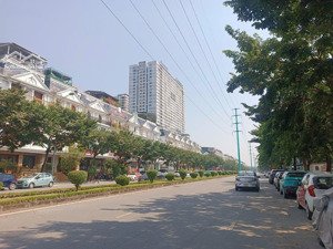 bán nhà biệt thự tp giao lưu, diện tích 128m2 , mặt tiền 8m, view đẹp, q.bắc từ liêm, hn