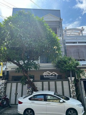 chủ cần tiền bán gấp căn nhà 3 tầng mặt tiền đường đồng nai, phước hải dt 197,2m2, gần biển, 15 tỷ