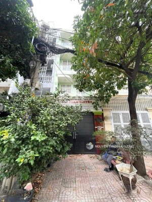 cho thuê nhà hxh đường nguyễn oanh p17 gần chợ an nhơn hxt