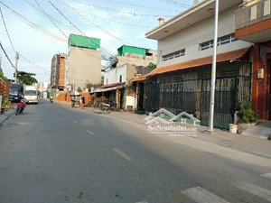 2 mặt tiền kinh doanh - 4 phút ra eon mall tân phú- sát celondon city- 4x18