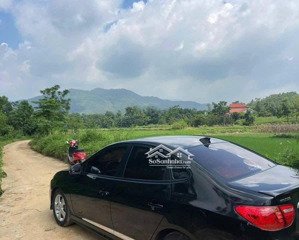 diện tích: 3309m2, mt 55m, thổ cư 400m2 (thực tế sử dụng là 4686m2) - lưng tựa núi