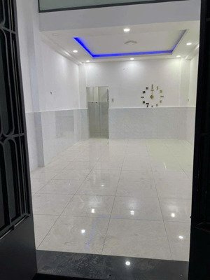 nhà hẻm thông lạc long quân (4x12)m | ngay cư xá phú bình