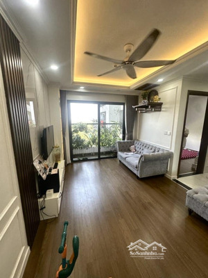 bán căn hộ 2 phòng ngủ, diện tích 52m, nội thất đầy đủ giá 4.75 tỉ thu về.