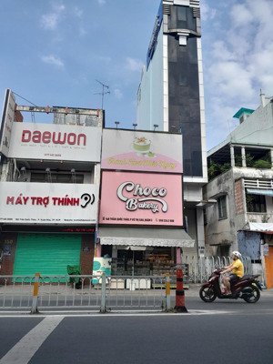 bán nhà trung tâm q. 3 đường trần quốc thảo - kỳ đồng - lê văn sỹ