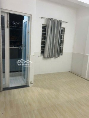 nhà cho thuê nội khu bình phú, 2 triệu/ tháng