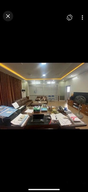 bán toà nhà 4 tầng văn phòng lô góc hải châu, thang máy, khai thác 40tr/tháng ổn định