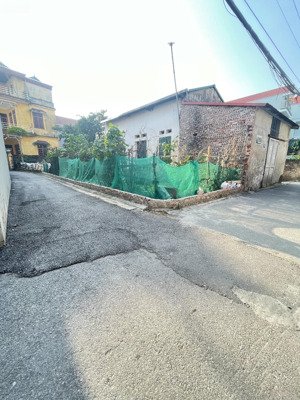 bán gấp lô góc 48m2 đa tốn, đường ô tô giá chỉ nhỉnh 4 tỷ có thương lượng