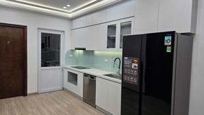 chính chủ bán gấp chung cư nam trung yên 30 tầng 6 cầu thang máy 2 tầng hầm 85m 3n2w full đồ 6,x tỷ