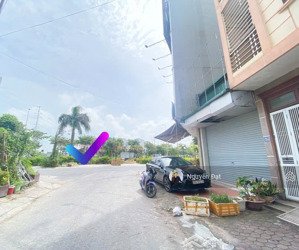 bán đất thổ cư hn sẵn sổ đỏ, giá đầu tư. dt 150m2, mt 6m. ô tô tránh, vỉa hè, giá trị sinh lời cao