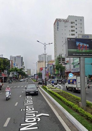 cần bán gấp nhà mặt tiền nguyễn văn linh. đang có hợp đồng cho thuê