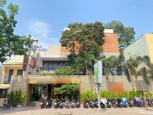 bán nhà mt p.võ thị sáu, quận 3. gía rao thuê 30.000$/th- lh0937921939