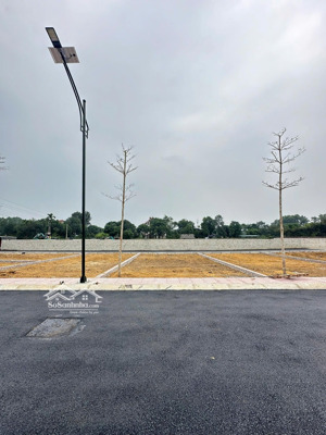 128m2 lô góc mặt tiền cách trục chính đồng trạng 30m ql21 300m giá