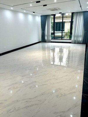 cho thuê shop tmdv phân khu san hô, 5 tầng có thang máy, cho thuê làm văn phòng công ty, quán cafe