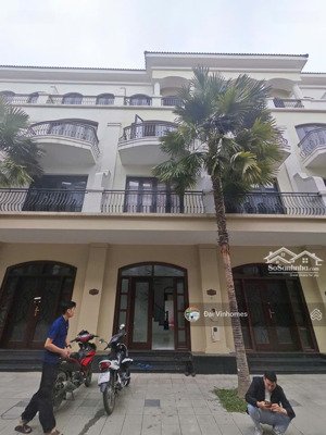 biệt thự liền kề chà là vinhomes ocean park2, dtich 48m2 hoàn thiện giá 7,3 tỷ