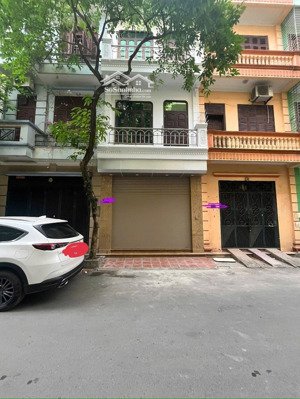 cho thuê văn phòng nguyên căn nhà liền kề kđt đại kim