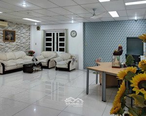 bán nhà dòng tiền 2.4 tỷ/năm đường trường sơn, p.4, tân bình. bán gấp xuất cảnh