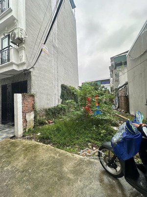 bán đất 74m mt 5,5m ngõ thông ba gác sổ riêng không quy hoạch