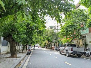 bán đất hoàng cầu đống đa, 129m2 mặt tiền rộng, đường ô tô tránh thoải mái ngay hông quận ủy 38 tỷ