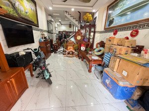 siêu phẩm - 3 tầng - giáp tên lửa - nhà mới - xe hơi vào nhà