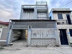 bán nhà ngay trạm thu phí lái thiêu giá 4,5 tỷ_1 trệt, 1 lầu, 1 sân thượng, cách q12 chỉ với 1 km