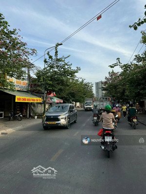 giảm 300tr bán 115m2 mặt tiền kinh doanh đường chiêu liêu cực kỳ sầm uất đường rộng trục chính