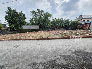 đất gần chợ dĩ an, phường dĩ an, tp dĩ an