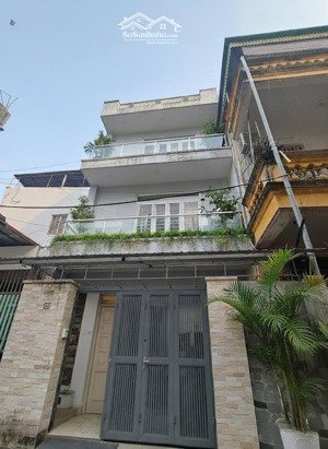 65m làng việt kiều châu âu nhà 3 tầng ô tô tránh giá 13 tỷ