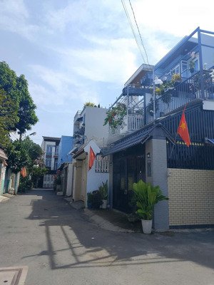 bán nhà 2 tầng hẻm o tô thông 80m2 tăng nhơn phú a quận 9 nhỉnh 5 tỷ