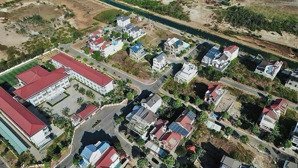 hàng hiếm, biệt thự thô view sông tuyệt đẹp khu phước sơn, tp vũng tàu. 180m2 giá 16 tỷ