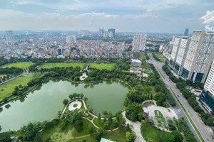 hết hợp đồng, em cần cho thuê căn 3pn ngoại giao đoàn full nội thất đẹp, sẵn vào đón tết