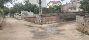 bán lô đất 2 mặt tiền,wiew gần sông hồng,chờ dự án 2 bên sông sắp triển khai